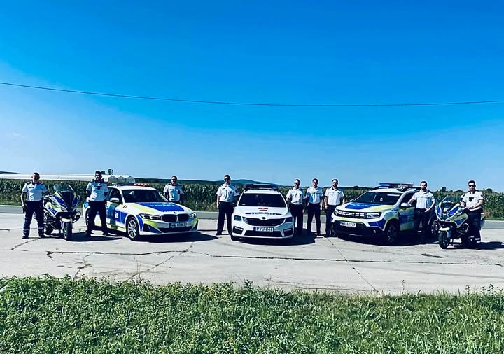 A nyári turisztikai szezonban ismét közös szolgálatot látnak el a hajdú-bihari rendőrök román kollégáikkal