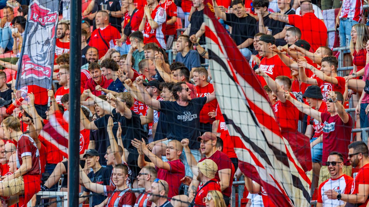 Bejelentések a DVSC-nél: új játékosok és egy újabb szenzációs átigazolás!