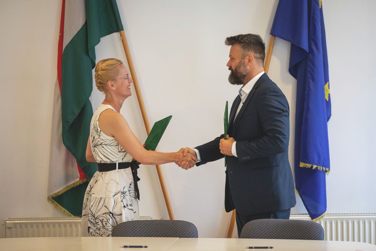 Debreceni Egyetem, Harro Höfliger, megállapodás, együttműködés, egyetem, Gazdaságtudományi Kar
