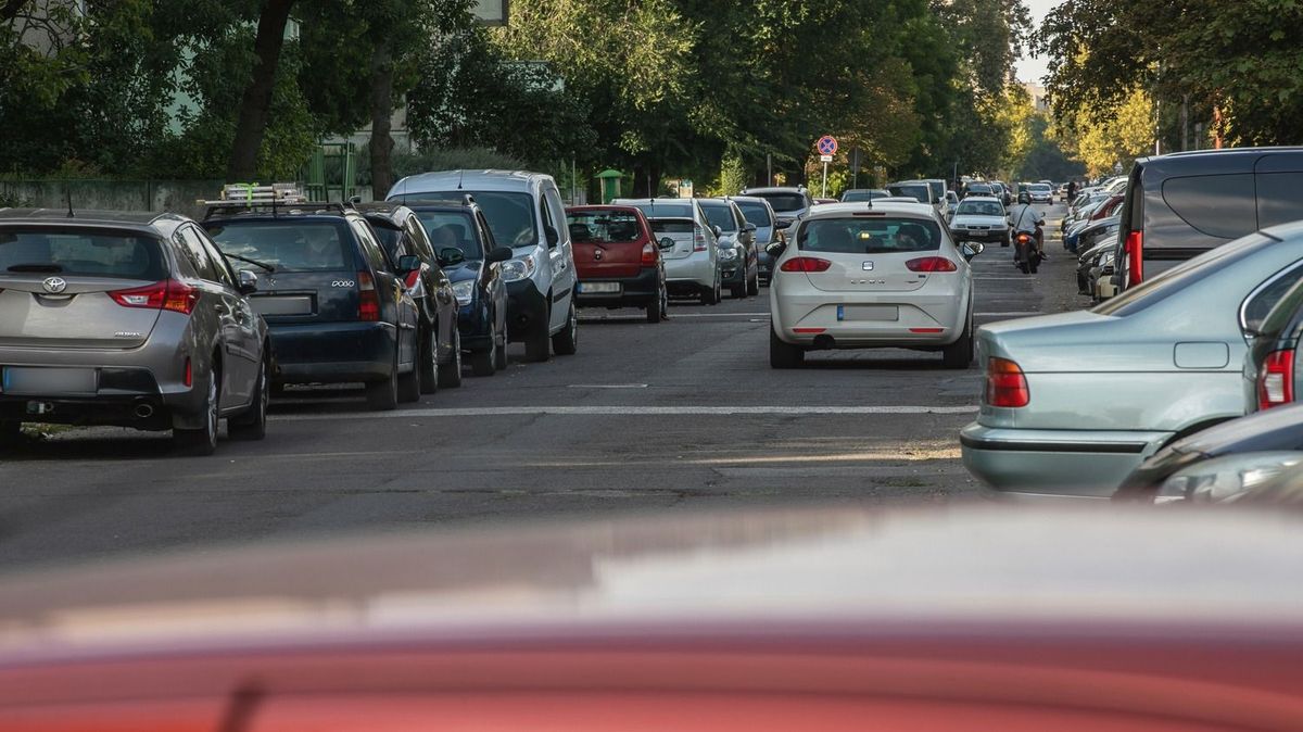 Újabb utcákban lesz fizetős a parkolás Debrecenben! Mentsd le a lenti a térképet, nehogy baj legyen