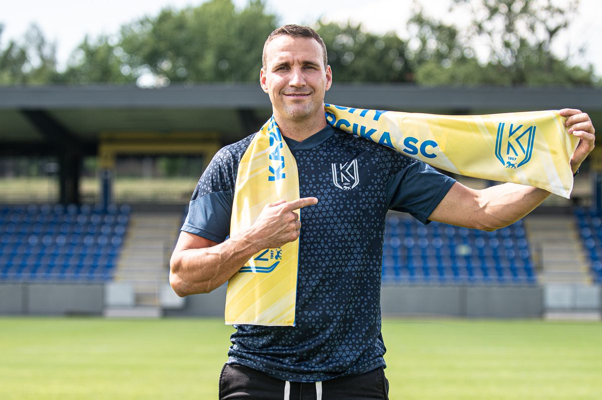 könyves norbert, kbsc