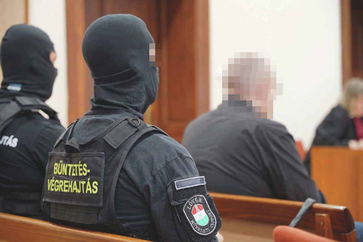A férfinak rablás bűntette miatt kell a bíróságon felelnie