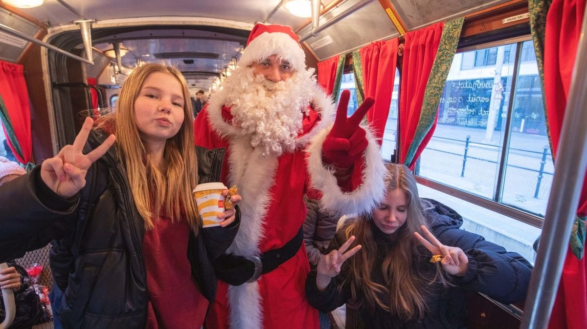 Mikulás-villamost indít a DKV Zrt. december 5-én pénteken Debrecenben
