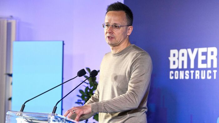 Szijjártó: kétszáz új munkahelyet hoz létre a Bayer Construct Zrt. beruházása Sóskúton