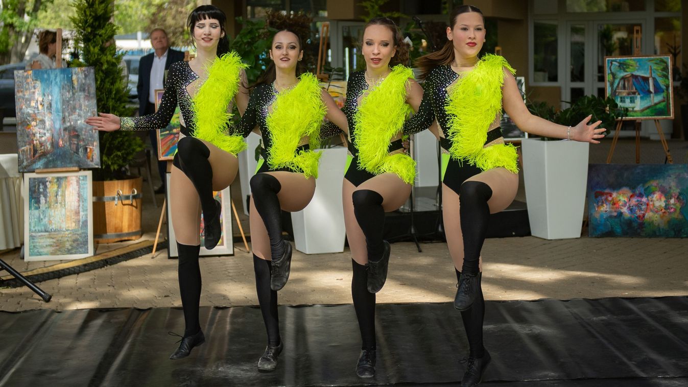 Sztárfellépők, fesztiválok, rengeteg buli: máshol 5 év alatt nincs annyi...