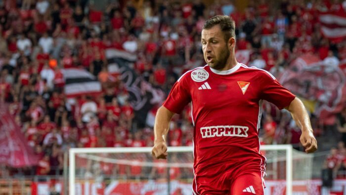 Szívhez szóló üzenettel búcsúztak a DVSC ultrái Bárány Donáttól
