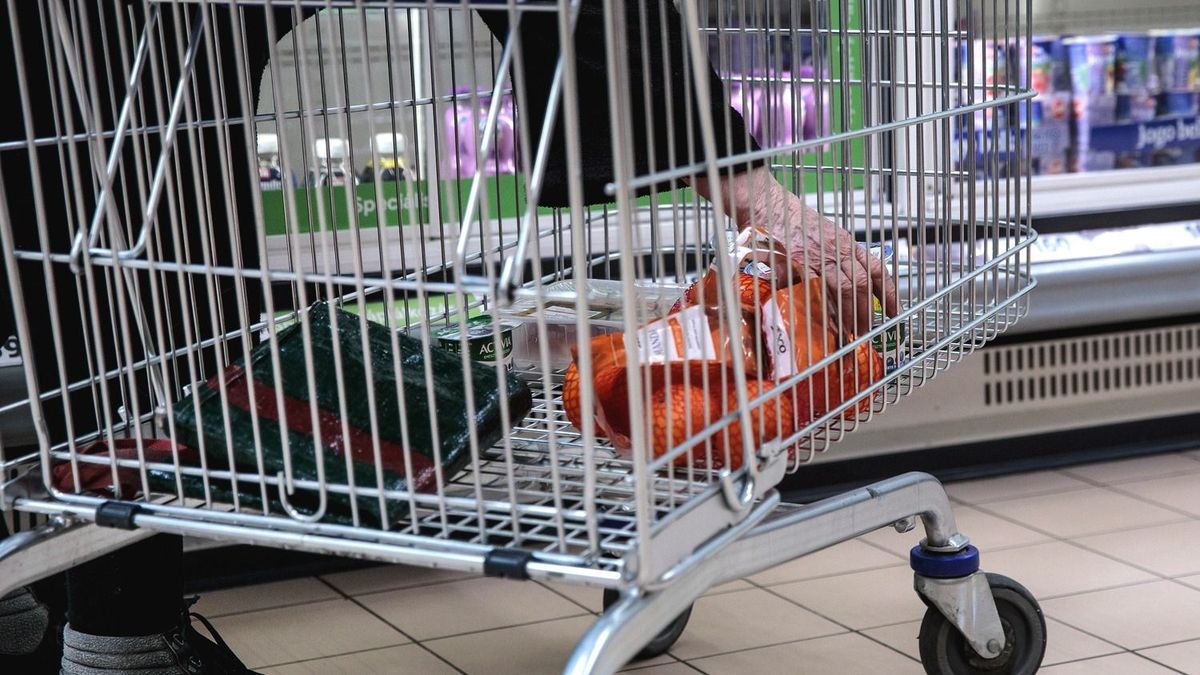 Mérgező vegyület került a népszerű termékbe! A hajdú-bihari boltok polcain is lehet belőle