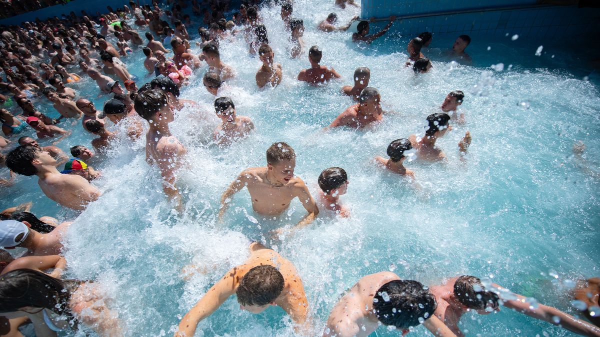 Ingyen lehet strandolni Hajdúszoboszlón! – tovább, mint eredetileg hirdették