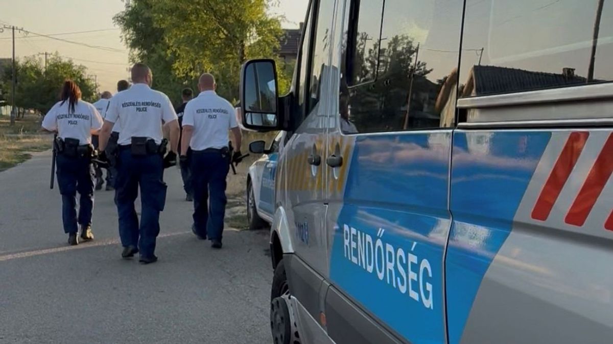 Célzott rendőrségi akció a hajdú-bihari város mellett! Konvojban indult meg 40 rendőr, elárasztották a környéket – fotókkal, videóval