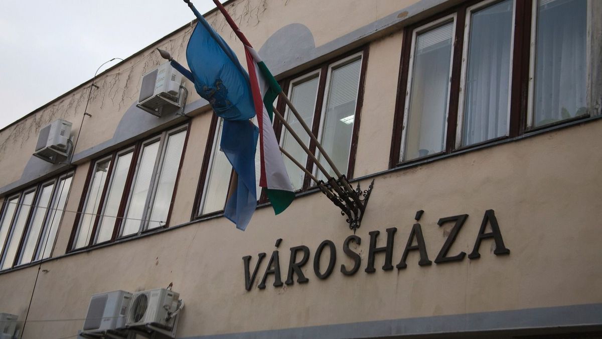 Nincs pénz, ezért megvonják a lakosoktól a támogatásokat – drasztikus lépésre szánta el magát a település önkormányzata Hajdú-Biharban