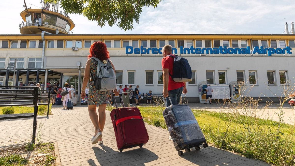 Új Wizz Air-járatok indulhatnak Debrecenből? Erről is tárgyalt Vitézy Dávid a légitársasággal