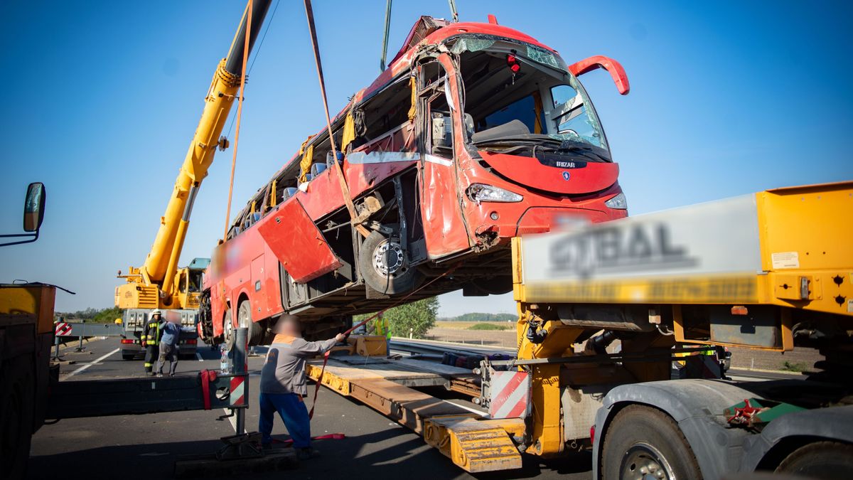 Újabb információk derültek ki a lengyel busz balesetéről