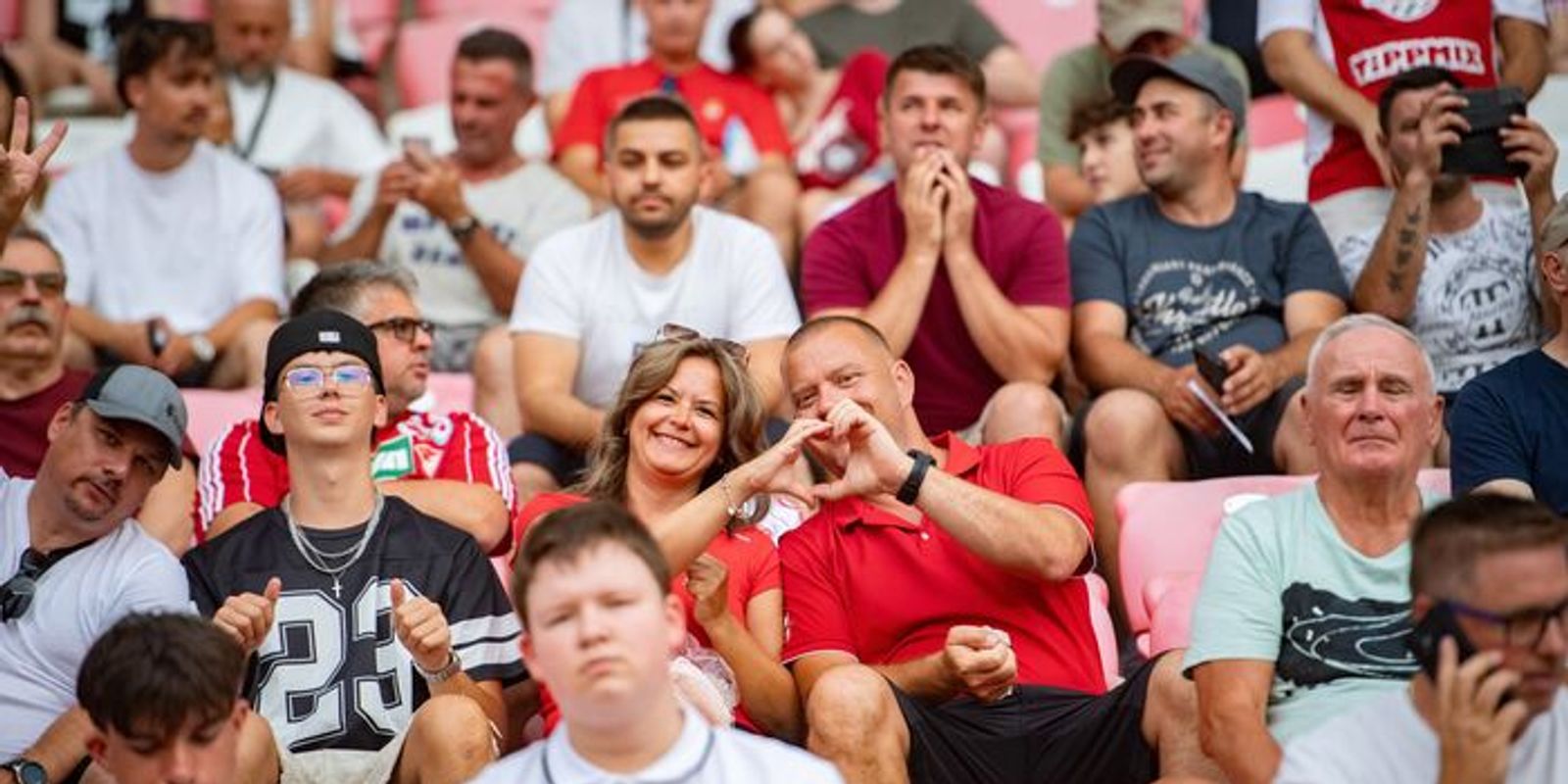 Szurkolói fotók a DVSC-FC Kobenhavn mérkőzésről - videóval!