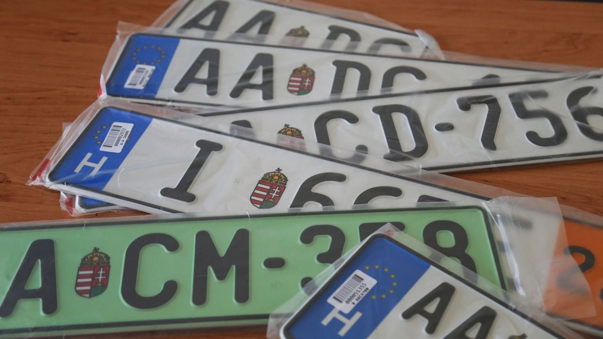Ha ez benne van a forgalmidban, téged is érint a kötelező rendszámcsere