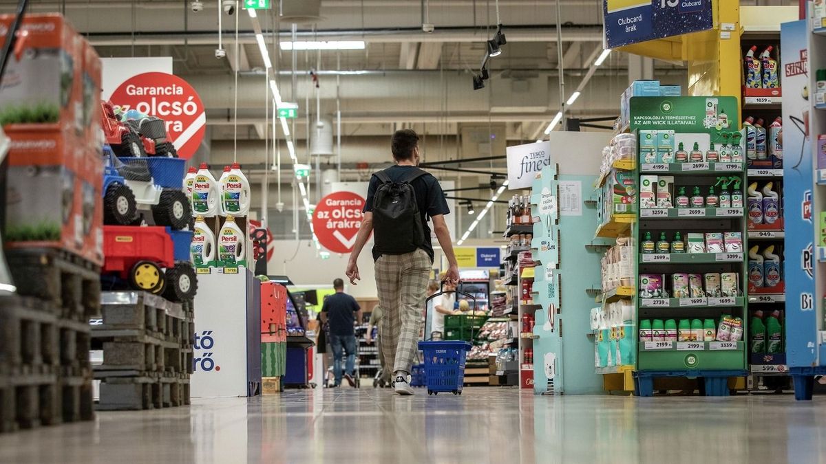 Beindult a spórolás a hajdú-bihari boltokban: alapdolgot szüntetnek be több helyen, ezt hiába keresed bevásárlásnál