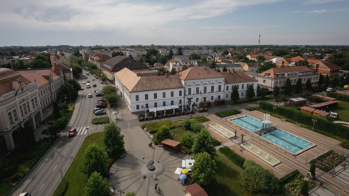 A Böszörményben terjengő irdatlan bűz lett a közelgő a választás kampánytémája – megoldás is születhet