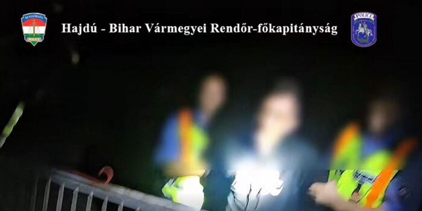 Úgy pakolt a betörő, mintha otthon lett volna, egy nem várt vendég azonban megzavarta – videóval
