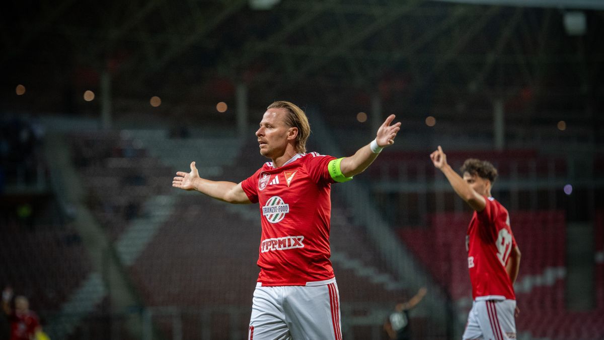 Paks-DVSC: egy góllal győzött a Vasutas idegenben!