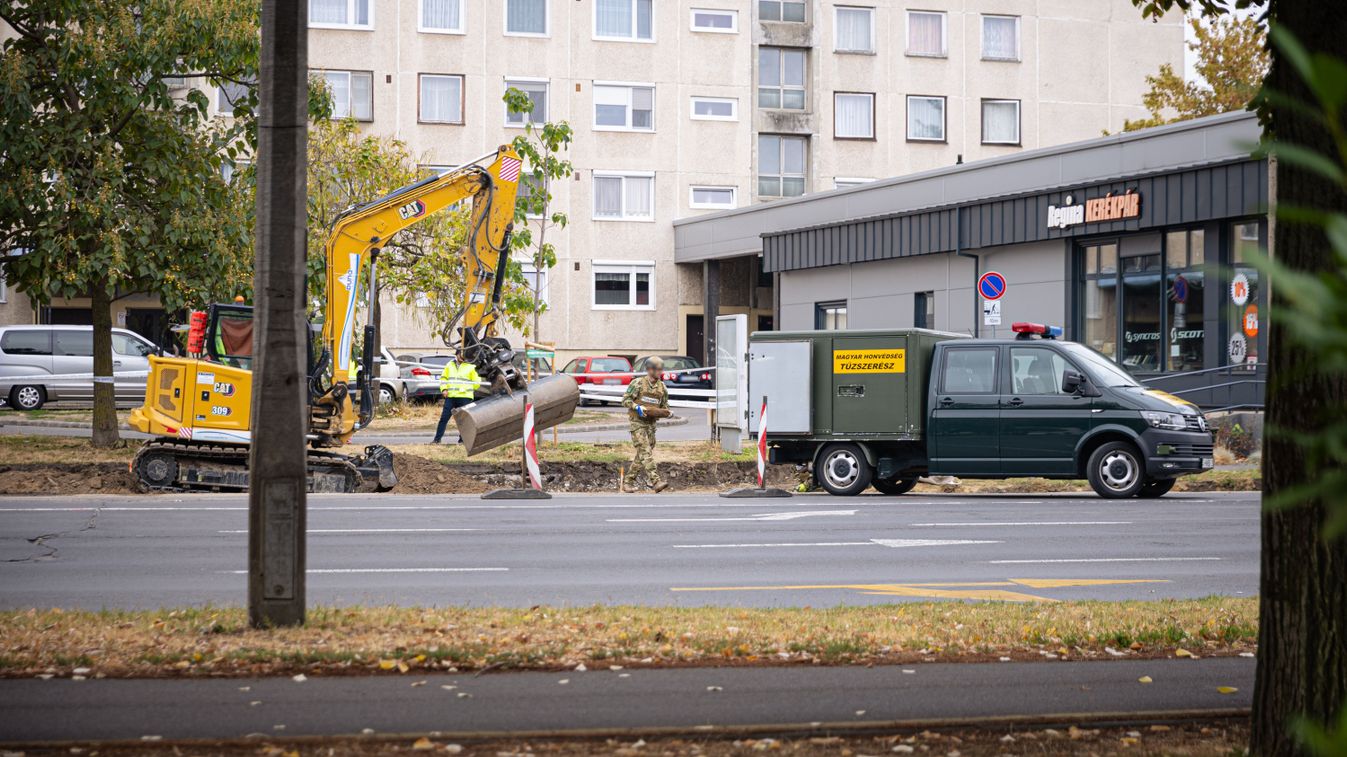 Haon Robbanógránátok kerültek elő a debreceni Füredi úton