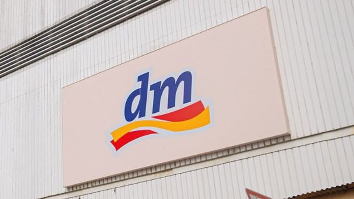 Sokakat hideg zuhanyként ért! Végleg bezár a dm Hajdú-Biharban