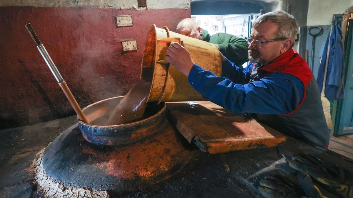 Kaptál a szomszédtól pálinkát? Vagy te kínáltad meg vele? Csúnyán megütheted a bokád...