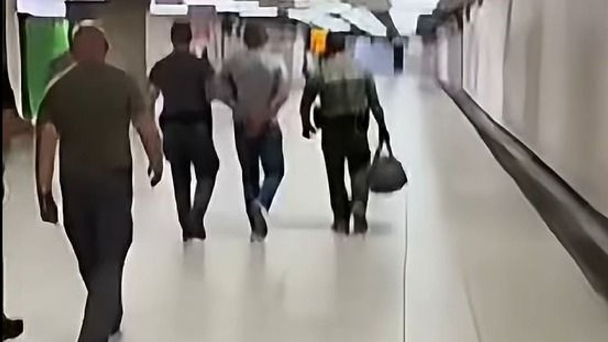 Évekig bujkált a hajdú-bihari hatóságok elől a díler, a vasútállomáson bukkantak a nyomára – videóval