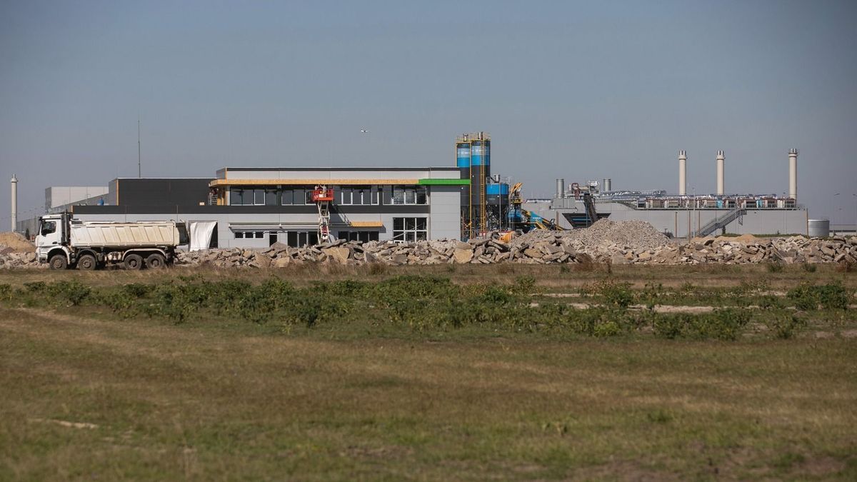 Több milliárdos üzlet után átrajzolhatják a tulajdonosi viszonyokat Debrecen egyik fontos fejlesztőcégénél