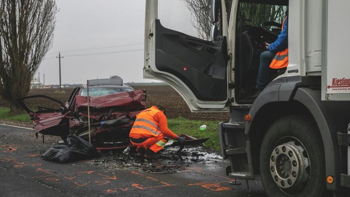 Videó! 20 éves fiatal a sárándi baleset áldozata, a sofőr arra kérte a gyászoló anyát, jókat mondjon róla