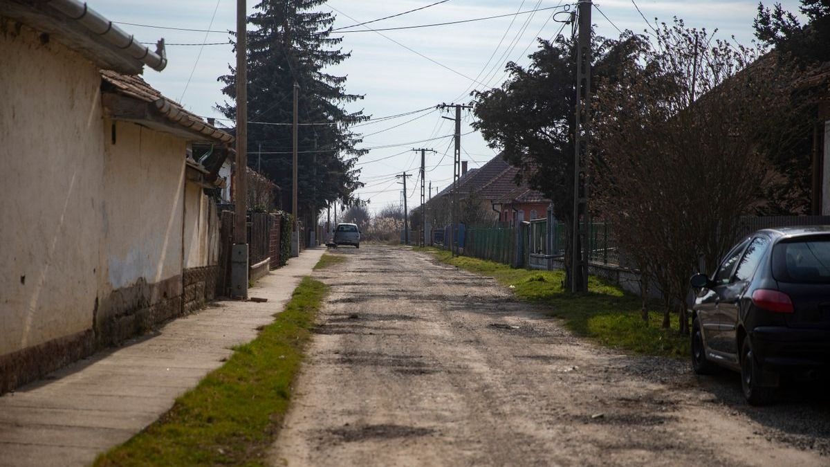 Súlyosabb büntetést kér az ügyészség a Danikát halálra taposó nevelőanyára – megrázó részletek, fotók a hajdú-bihari esetről!