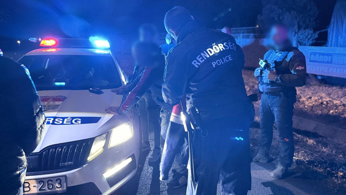 Videón az óriási hajdú-bihari razzia! Sorra vették ki az autókat a forgalomból, nagyon kerestek valamit