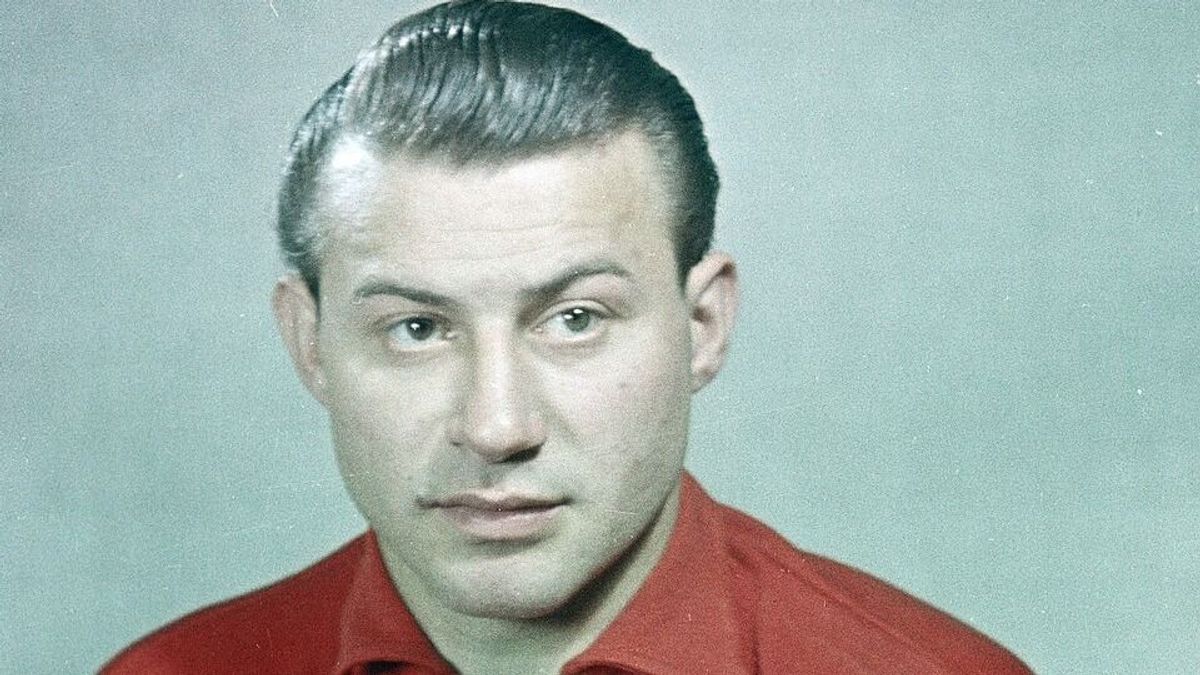 Perre mehetnek a tulajdonosok: eltűnt az Aranycsapat legendájának vb-ezüstérme
